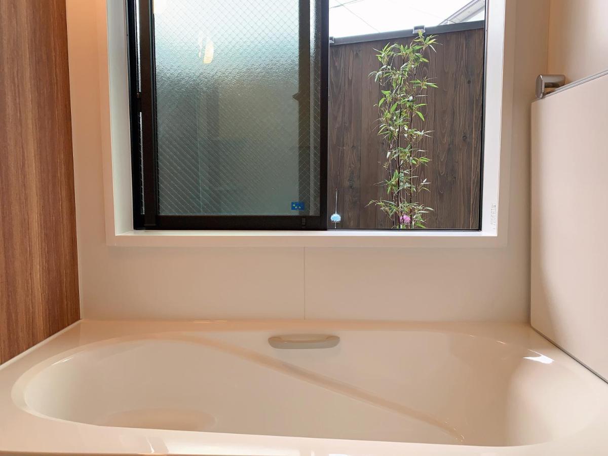 קיוטו 桃夭庵 Touyouan Momo House Kujo 一棟貸切 מראה חיצוני תמונה