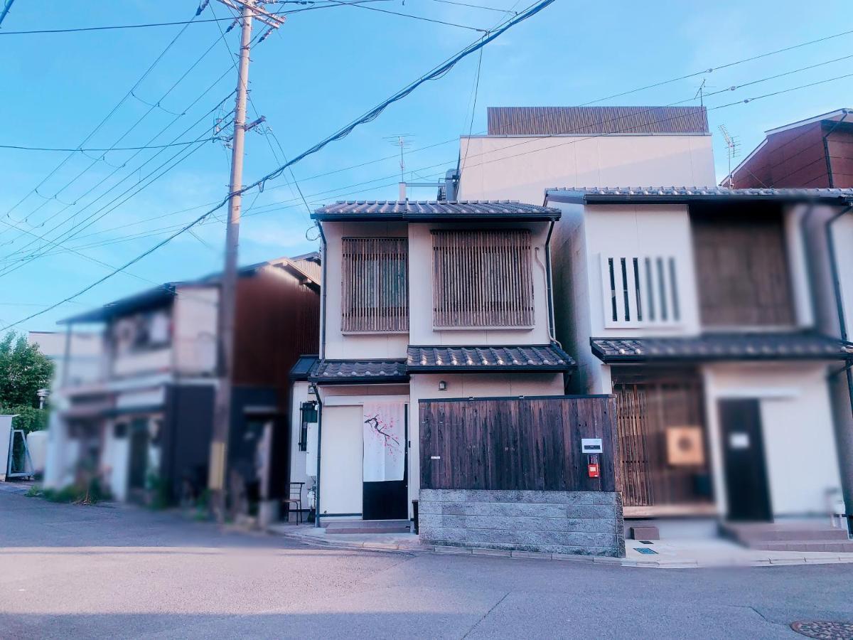 קיוטו 桃夭庵 Touyouan Momo House Kujo 一棟貸切 מראה חיצוני תמונה